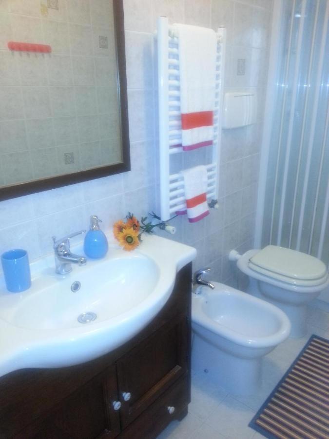 Amico Del Sole Bed & Breakfast Рим Екстериор снимка